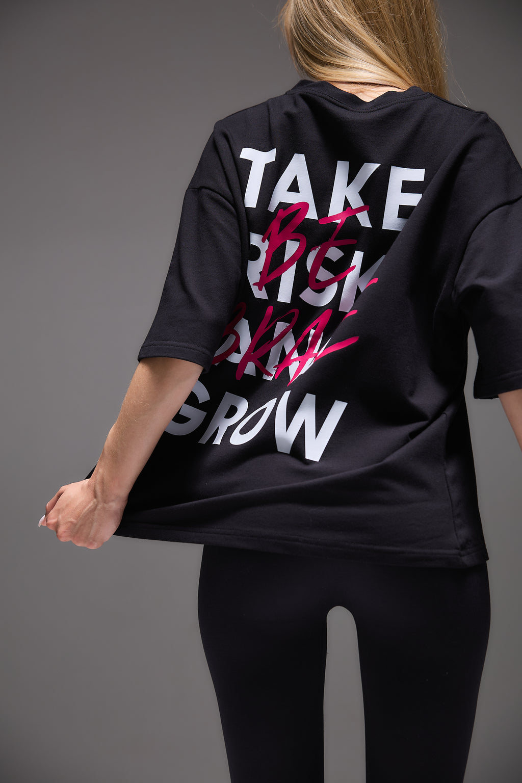 Camiseta básica oversized “Take risk and grow”