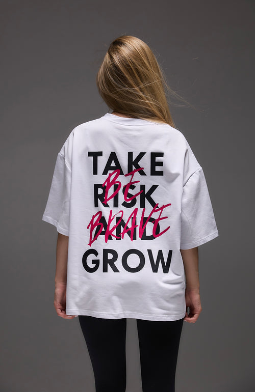 Camiseta básica oversized “Take risk and grow”